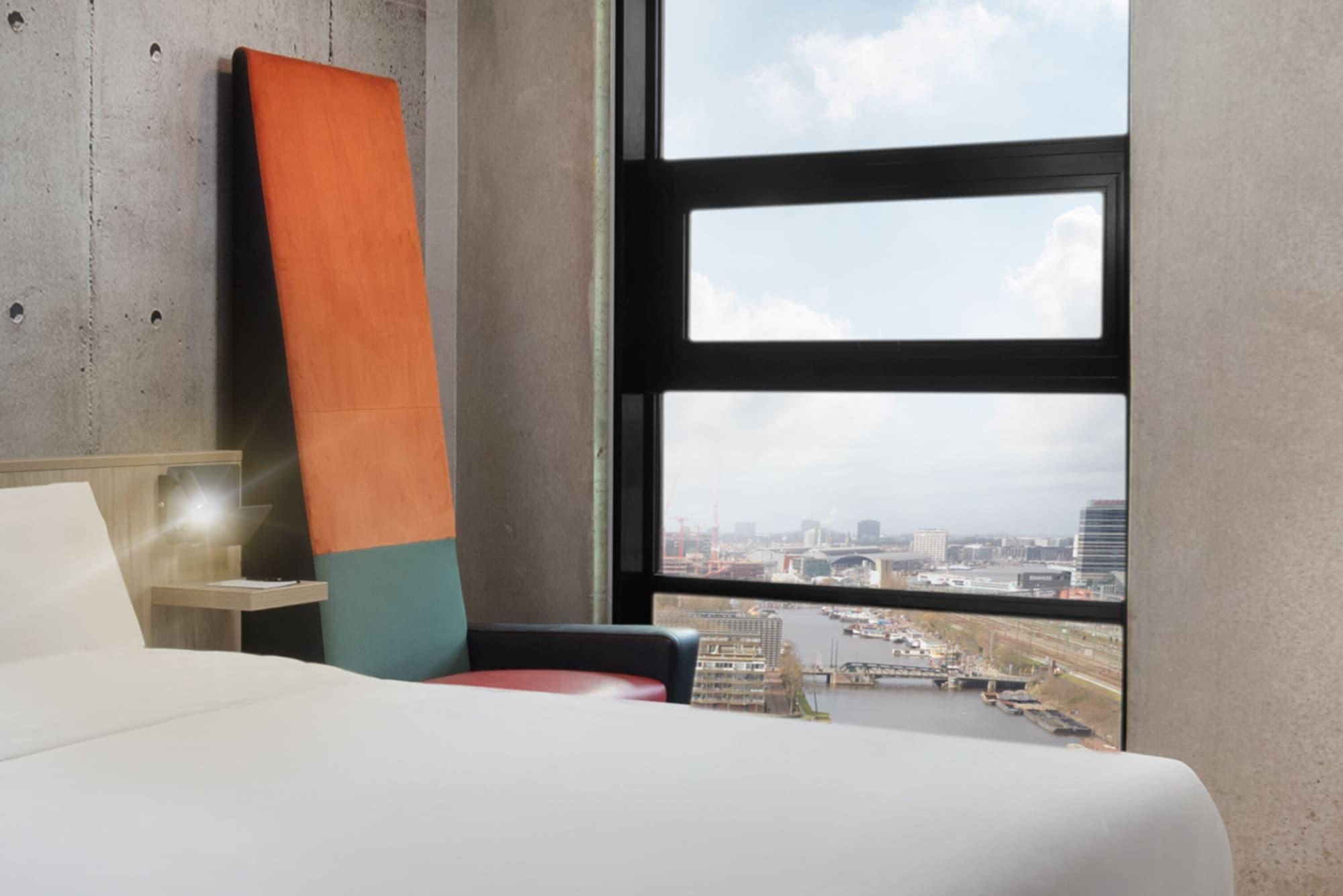 Inntel Hotels Amsterdam Landmark 외부 사진 The interior of the hotel