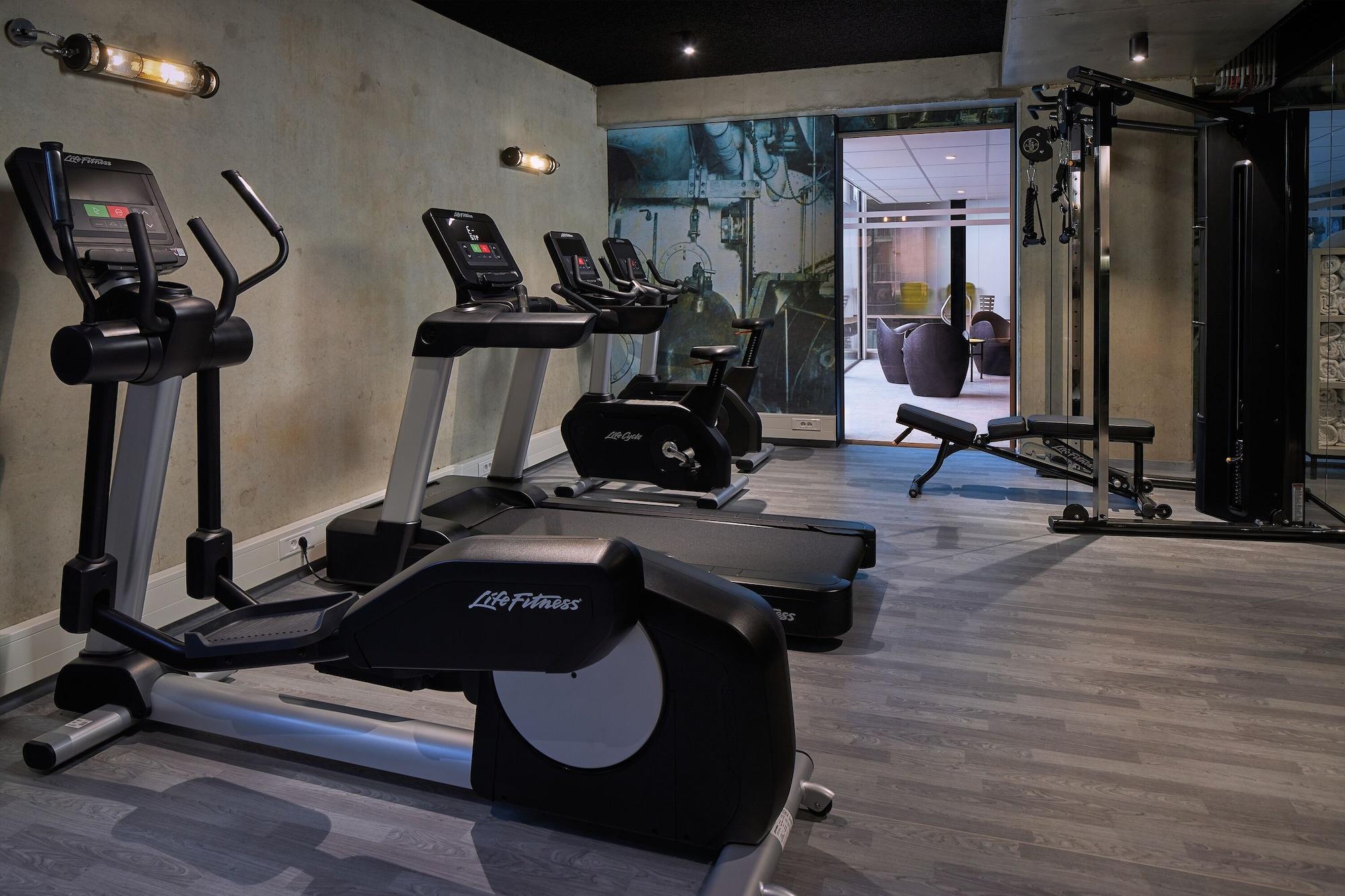 Inntel Hotels Amsterdam Landmark 외부 사진 Life Fitness Elípticals